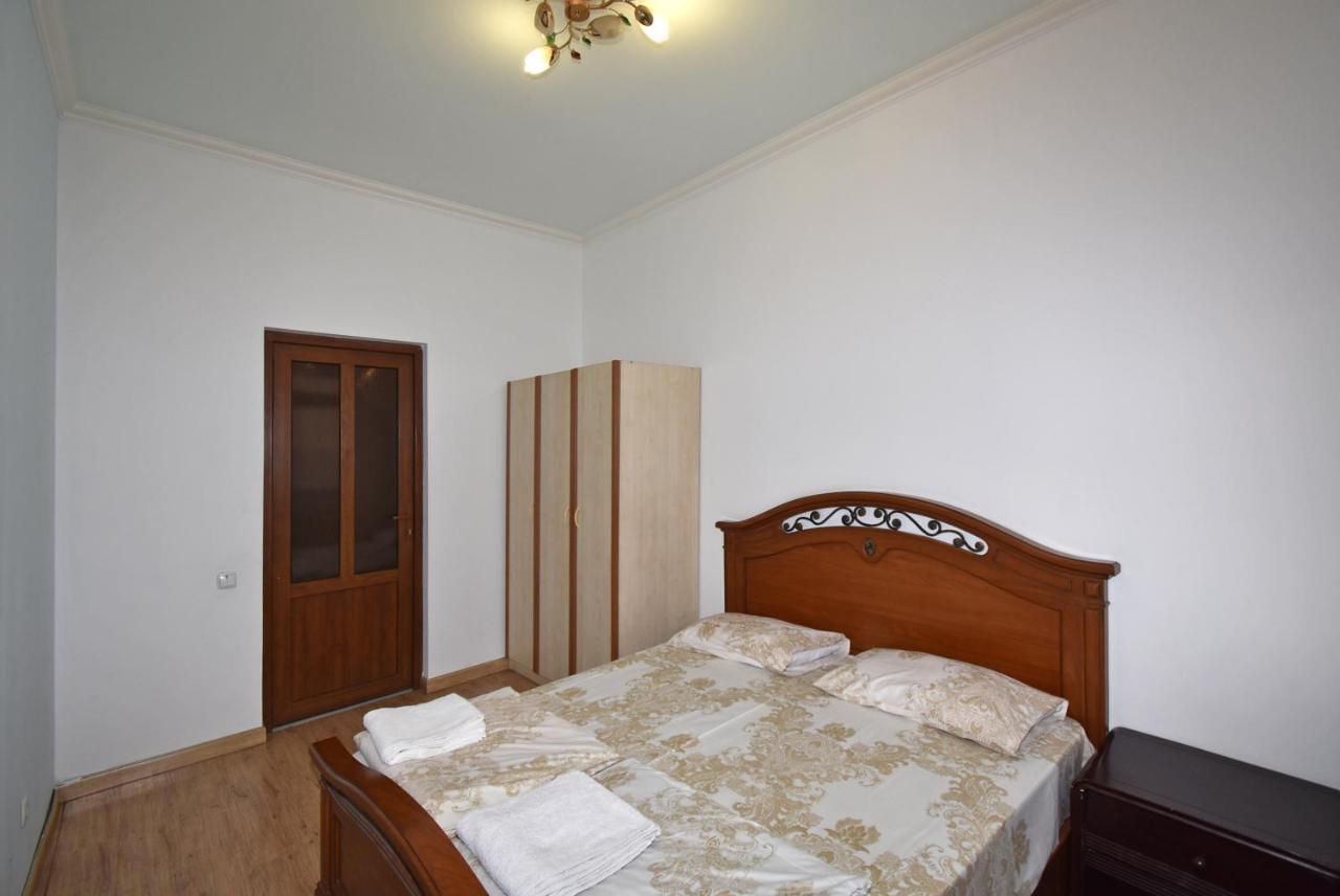 Armenak Apartment 5-Комнатная Yerevan Exterior photo